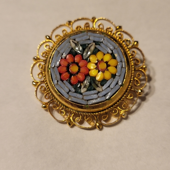 unbranded Jewelry - Vintage Micro Mosaic Brooch
